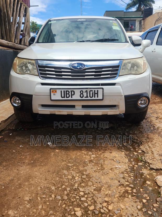 Subaru Forester 2010 White