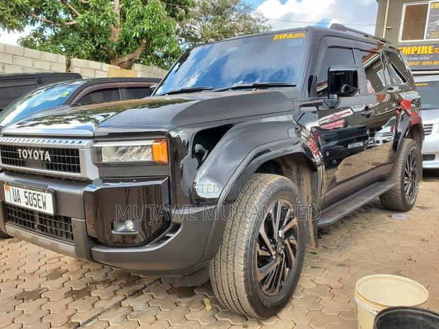 Toyota Land Cruiser Prado 2025 Black