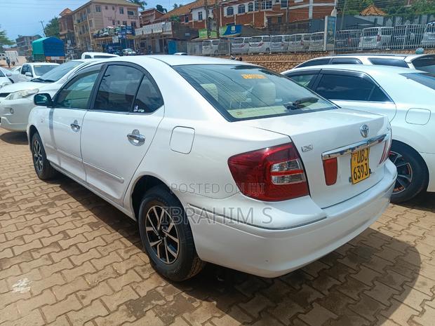 Toyota Premio 2006 White