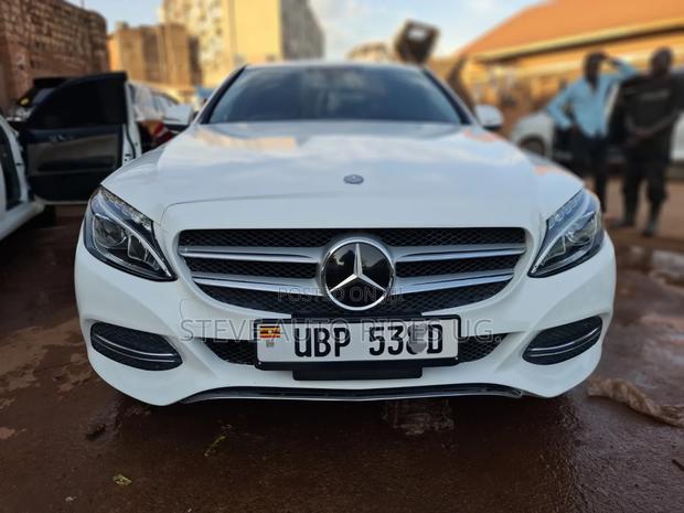 Mercedes-Benz C180 2016 White