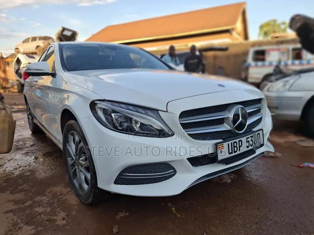 Mercedes-Benz C180 2016 White