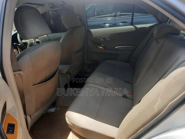 Toyota Premio 2010 Silver