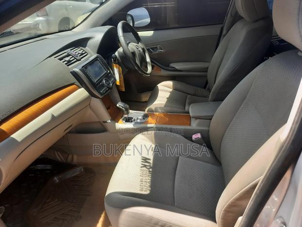 Toyota Premio 2010 Silver