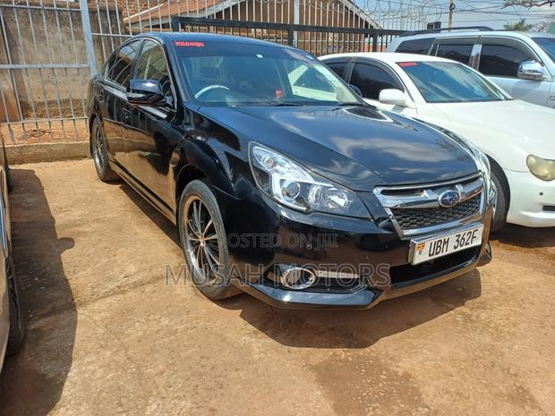 Subaru Legacy 2010 Black