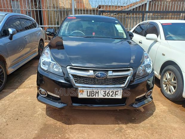 Subaru Legacy 2010 Black