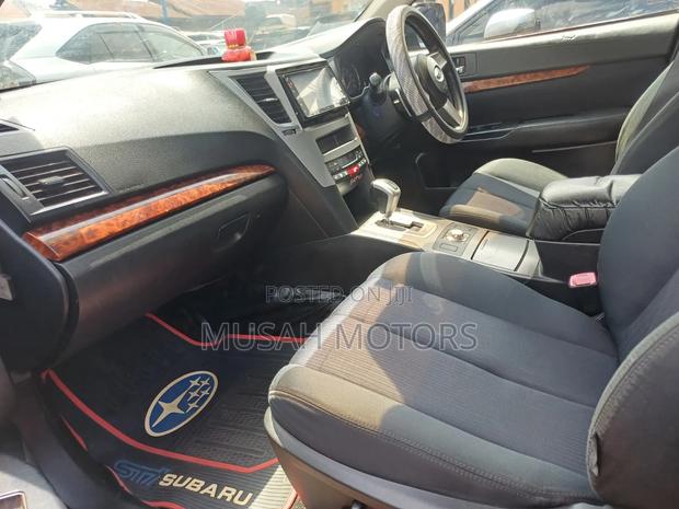 Subaru Legacy 2010 Black