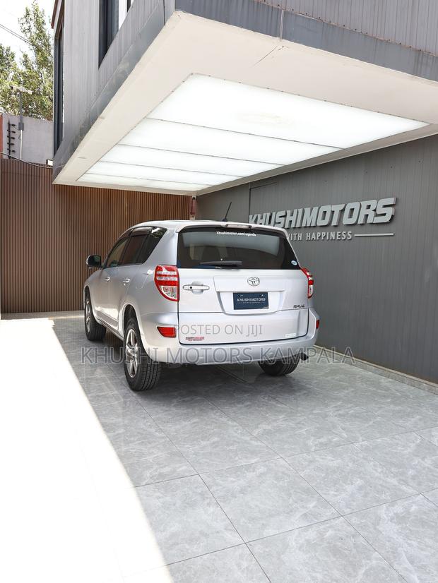 Toyota RAV4 2013 White
