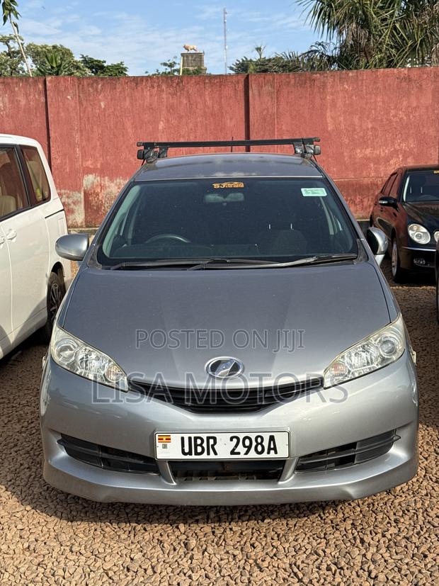 Toyota Wish 2010 Gray