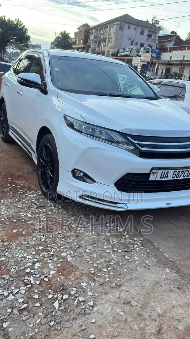 Toyota Harrier 2016 White