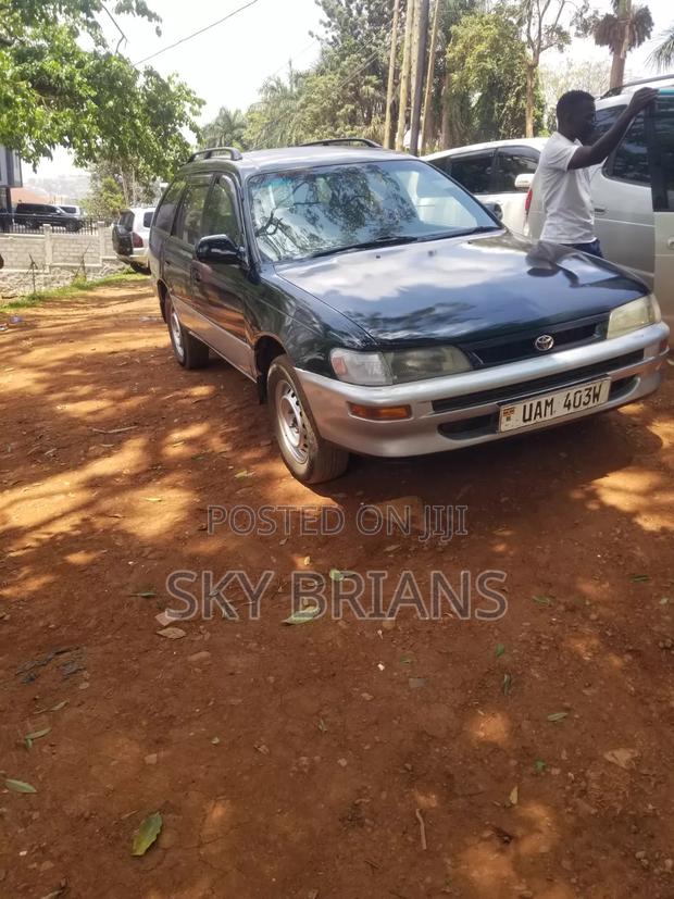 Toyota Corolla G-Touring 1998 Green