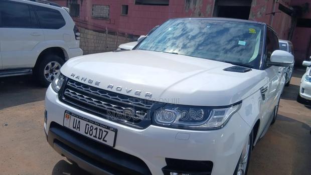 Land Rover Range Rover 2017 White
