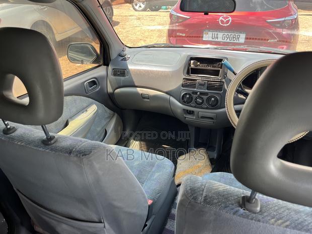 Toyota Raum 1.5 AWD 1998 Black