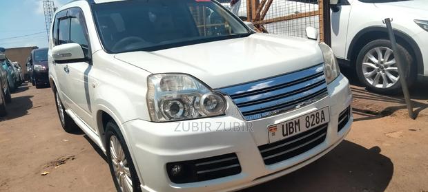 Nissan X-Trail 2010 White