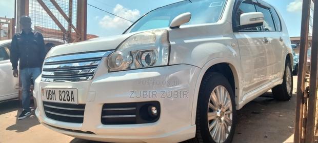 Nissan X-Trail 2010 White