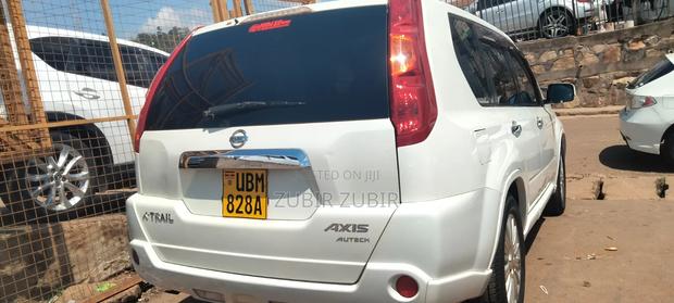 Nissan X-Trail 2010 White