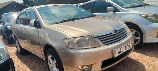 Toyota Corolla 2002 Gold