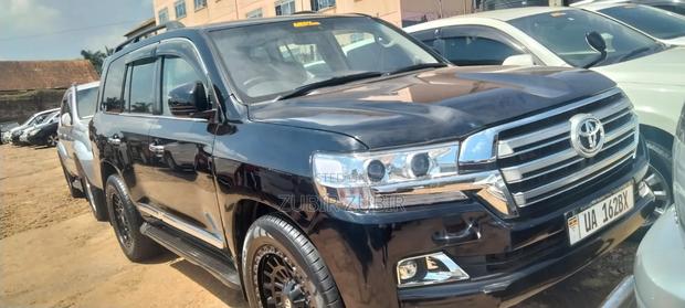 Toyota Land Cruiser Prado 2017 Black