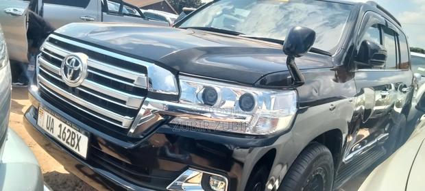 Toyota Land Cruiser Prado 2017 Black