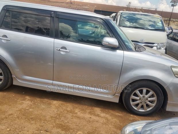 Toyota Corolla Rumion 2013 Silver