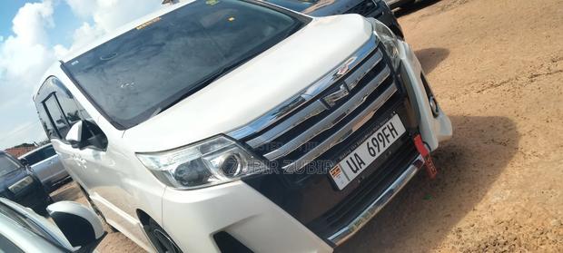 Toyota Noah 2020 White