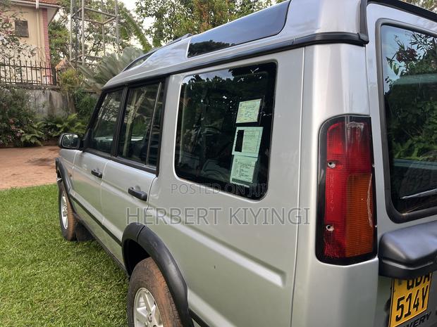 Land Rover Discovery HSE AWD 2003 Silver