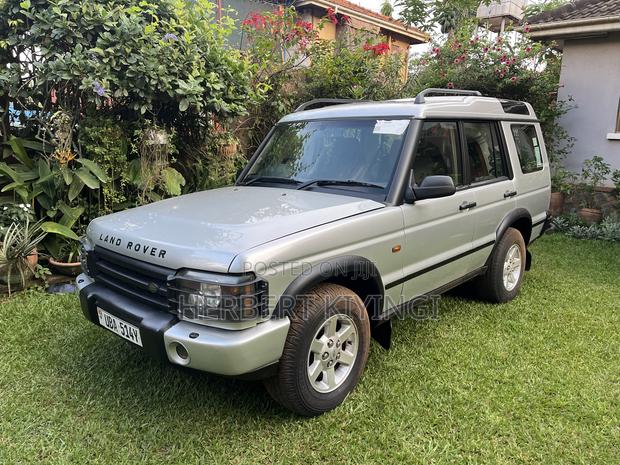Land Rover Discovery HSE AWD 2003 Silver