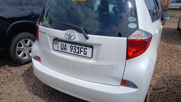 Toyota Ractis 2015 White