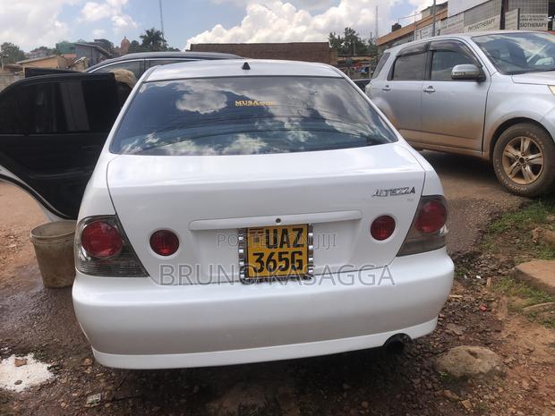 Toyota Altezza 2002 White