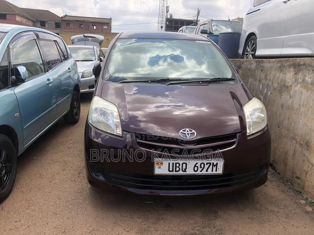 Toyota Passo Sette 2009 Burgundy