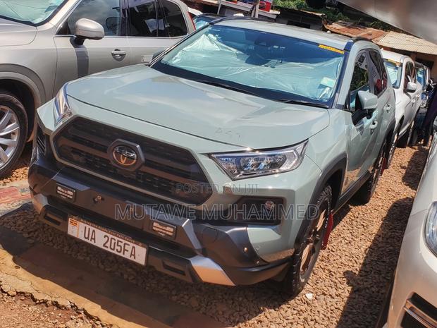 Toyota RAV4 2020 Gray