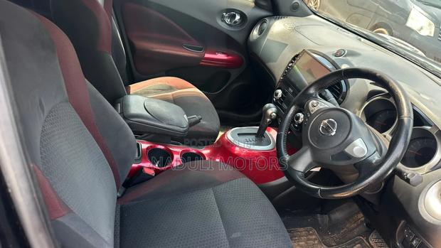 Nissan Juke 2011 Black