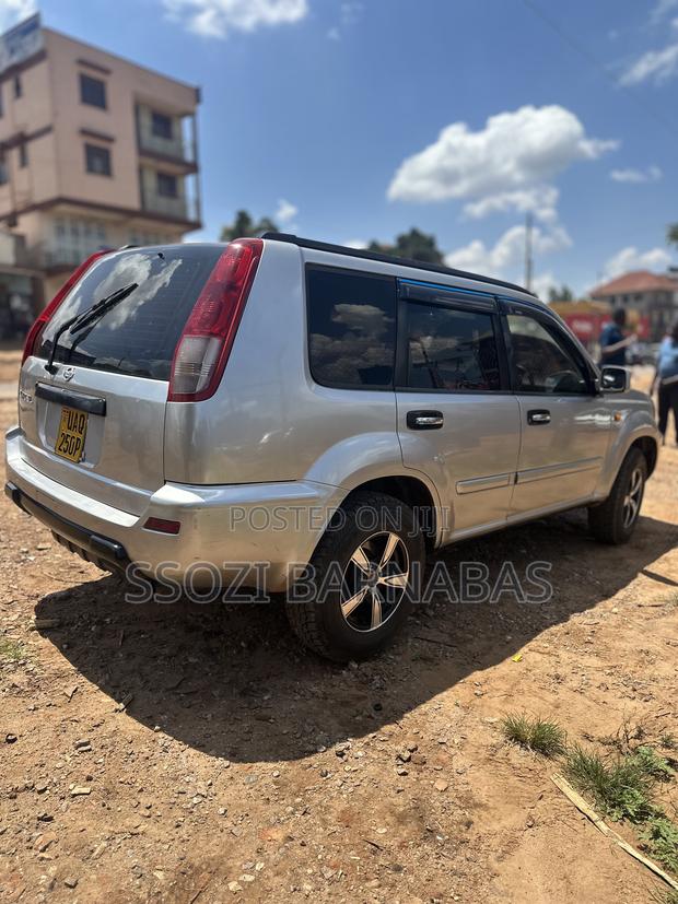 Nissan X-Trail 2003 Silver