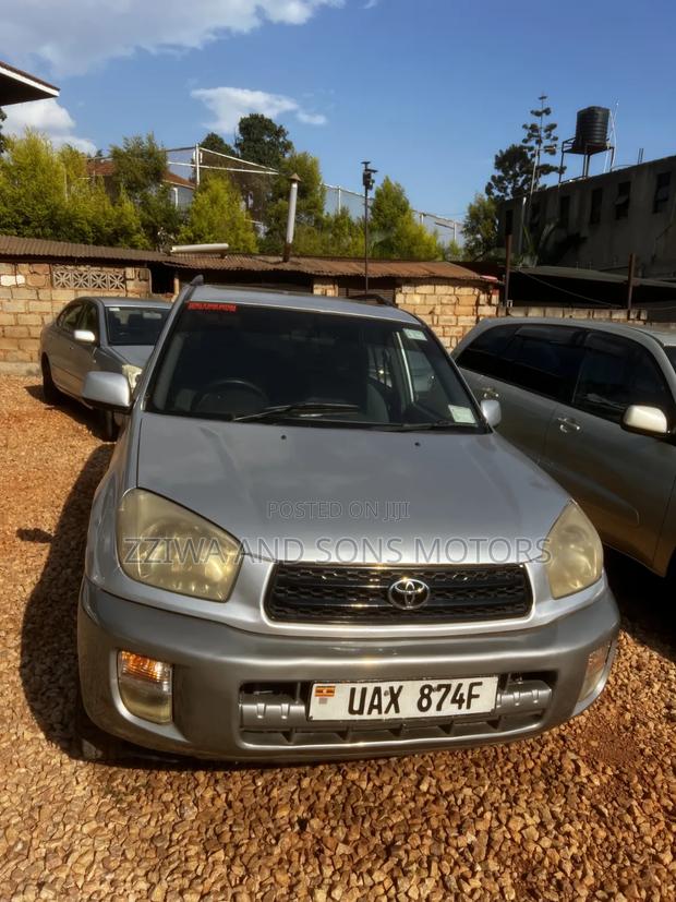 Toyota RAV4 Automatic 2003 Gray