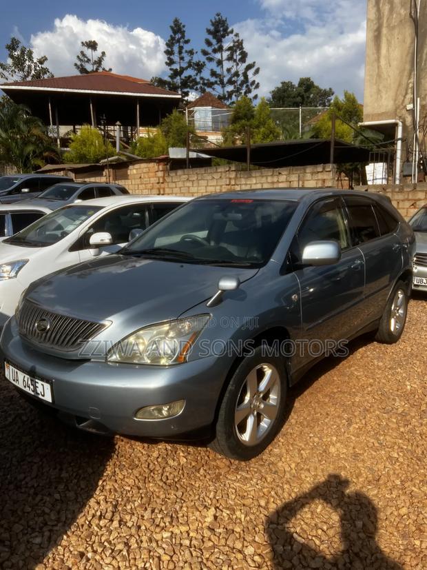 Toyota Harrier 2006 Blue
