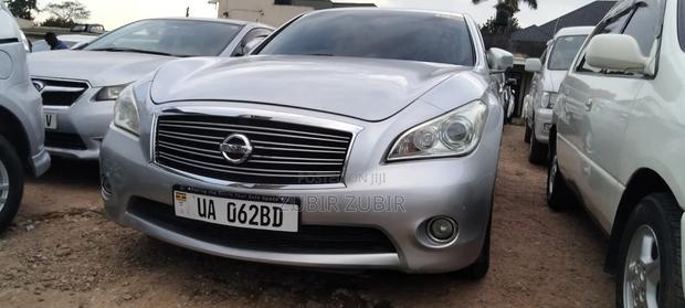 Nissan Fuga 2010 Silver