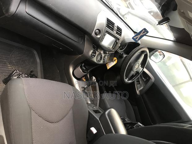 Toyota RAV4 2009 Silver