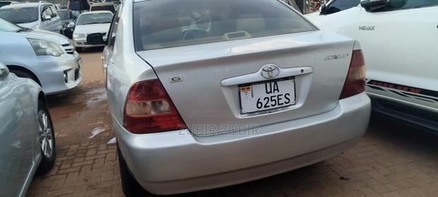 Toyota Corolla 2005 Gold