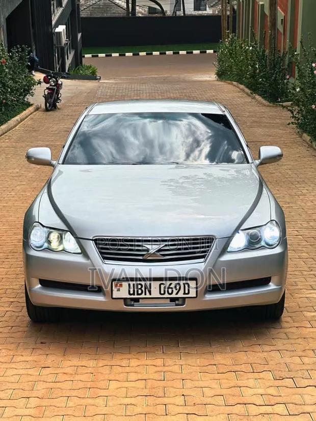 Toyota Mark X 2.5 AWD 2008 Silver