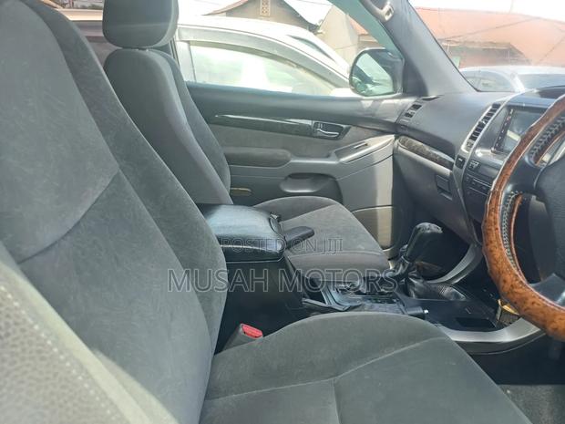 Toyota Land Cruiser Prado 2.7 i 2010 Black