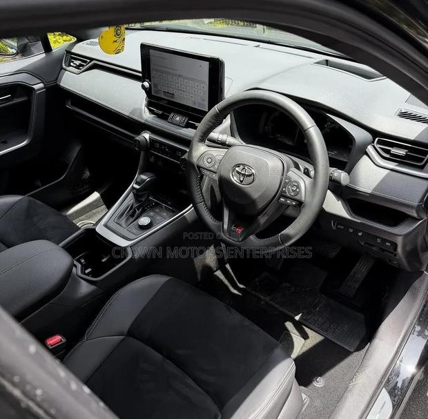 Toyota RAV4 2024 Black