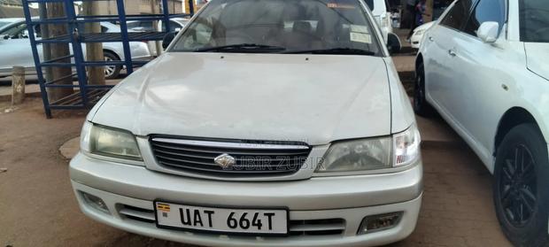 Toyota Corona Premio 1999 White