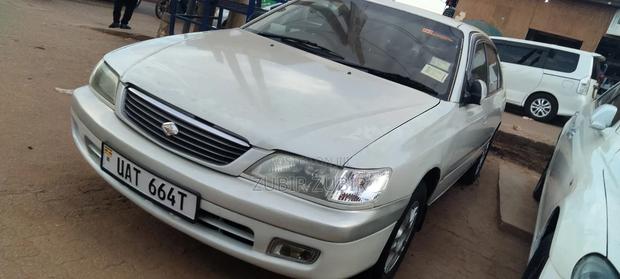 Toyota Corona Premio 1999 White