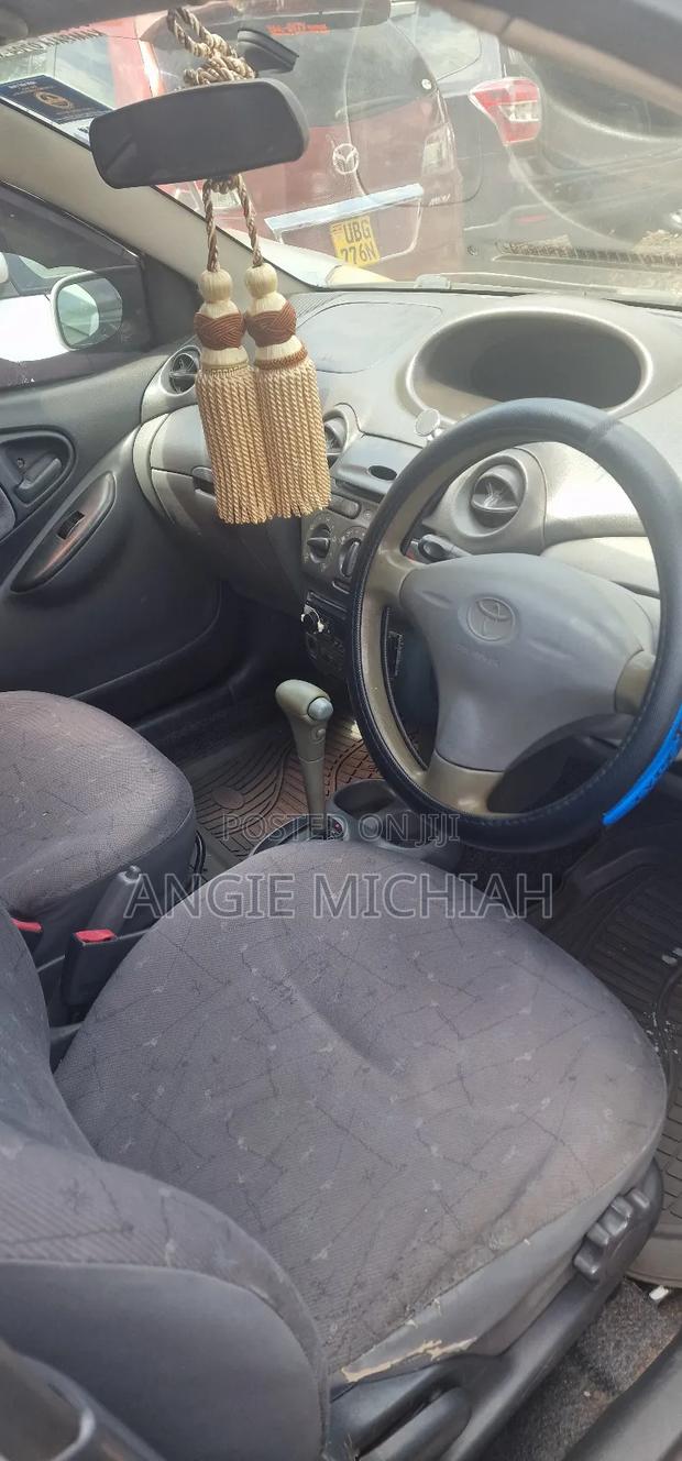 Toyota Vitz 1.3 AWD 3dr 2000 Silver