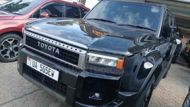 Toyota Land Cruiser Prado 2025 Black