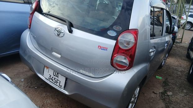 Toyota Passo 1.3 FWD 2008 Silver