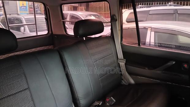 Toyota Land Cruiser 2001 Green