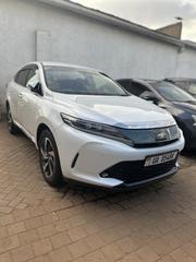 Toyota Harrier 2015 White for sale