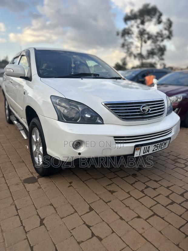 Toyota Harrier 2007 White