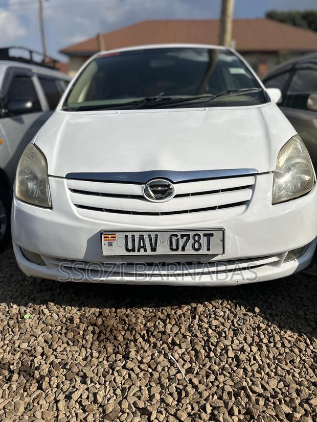 Toyota Corolla Spacio 2003 White