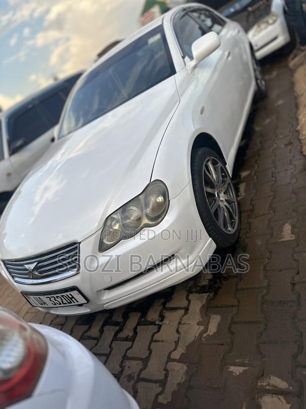 Toyota Mark X 2005 Silver